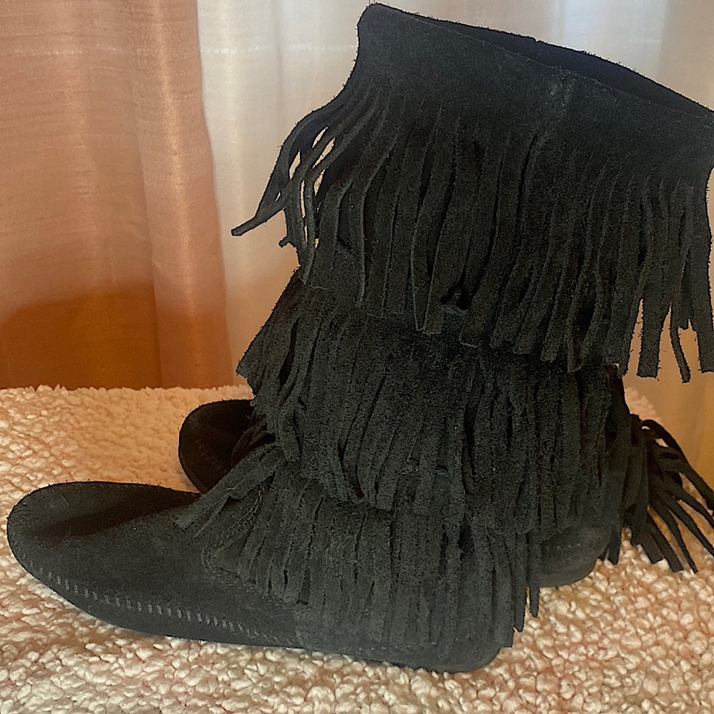 Minnetonka Fringe Boots